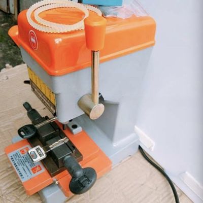 総重量 13kg 垂直鍵機 JINFA-368A 110V 複製鍵製造機