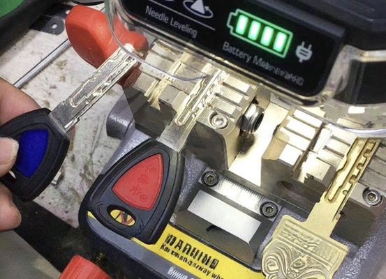 Xhorse イルカ XP-007 縦レーザー フラットキー 切断機 定電圧 24V